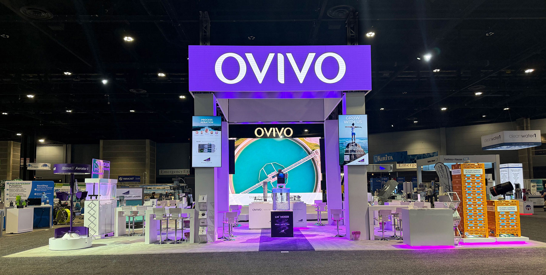 big led video wall tradeshow booth
